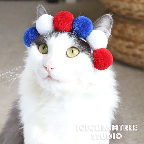 Red White PomPom Necklace - Elastic Pet Collar