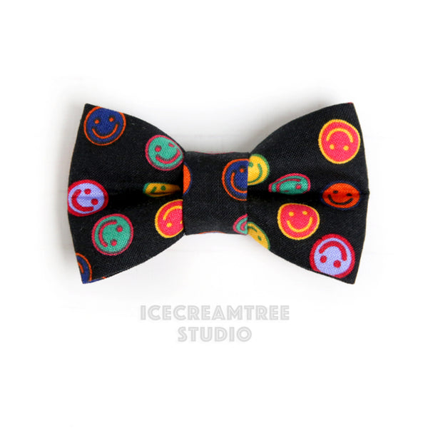 Black Smile Faces Bow - Collar Slide on Bow