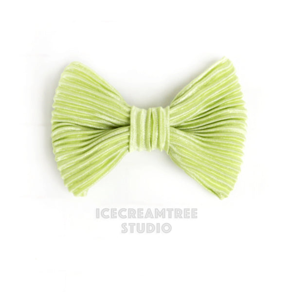Light Green Pleated Bow - Collar Slide on Bow